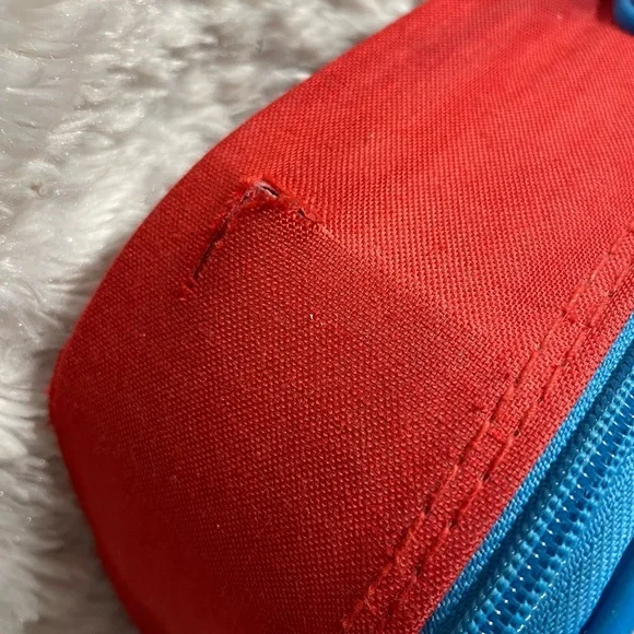 VINTAGE Where’s Waldo? Kids Suitcase Minor Flaws/Damage As Pictured Rare HTF 90s